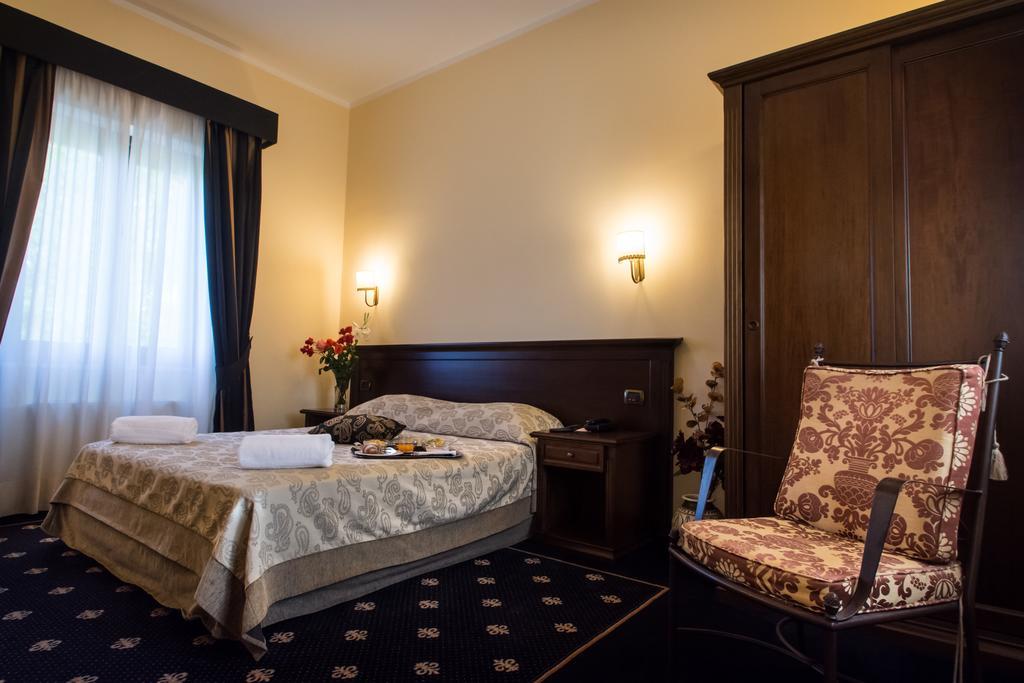 Antica Stazione Hotell Chiaramonte Gulfi Eksteriør bilde
