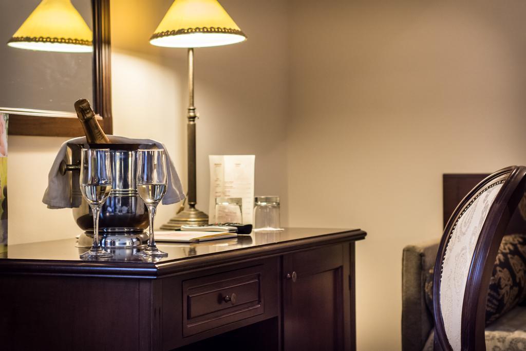 Antica Stazione Hotell Chiaramonte Gulfi Rom bilde