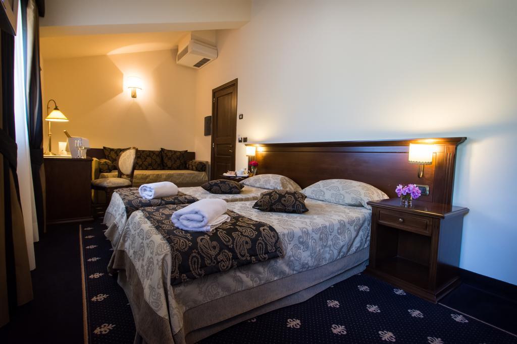 Antica Stazione Hotell Chiaramonte Gulfi Rom bilde