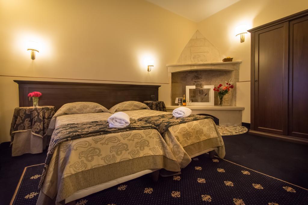 Antica Stazione Hotell Chiaramonte Gulfi Rom bilde